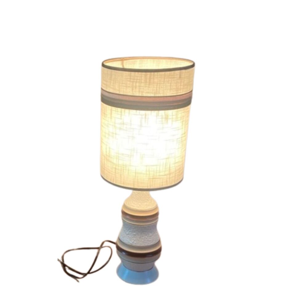 VTG Mid Century Modern Ceramic Table Lamp Original Fiberglass Shade